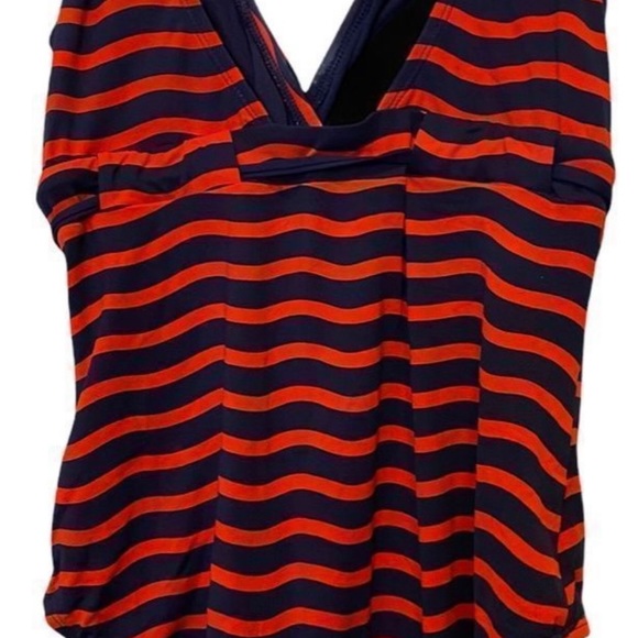 Tommy Bahama Flattering swimsuit size 10 retailed $129. - Picture 5 of 5